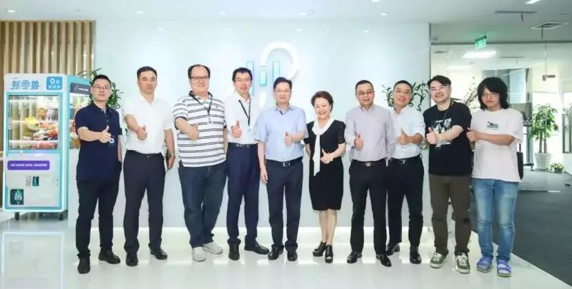 【合作伙伴】宏路數(shù)據(jù)大數(shù)據(jù)技術(shù),助力政府實(shí)現(xiàn)精準(zhǔn)企業(yè)服務(wù) 【合作伙伴】宏路數(shù)據(jù)大數(shù)據(jù)技術(shù),助力政府實(shí)現(xiàn)精準(zhǔn)企業(yè)服務(wù)