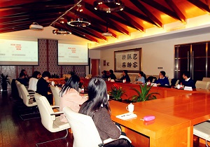 安吉縣產業(yè)投資發(fā)展集團董事長蔡剛清一行到訪天堂硅谷