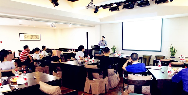 天堂硅谷金融研究院舉辦“中國(guó)經(jīng)濟(jì)格局及國(guó)企改革”主題沙龍